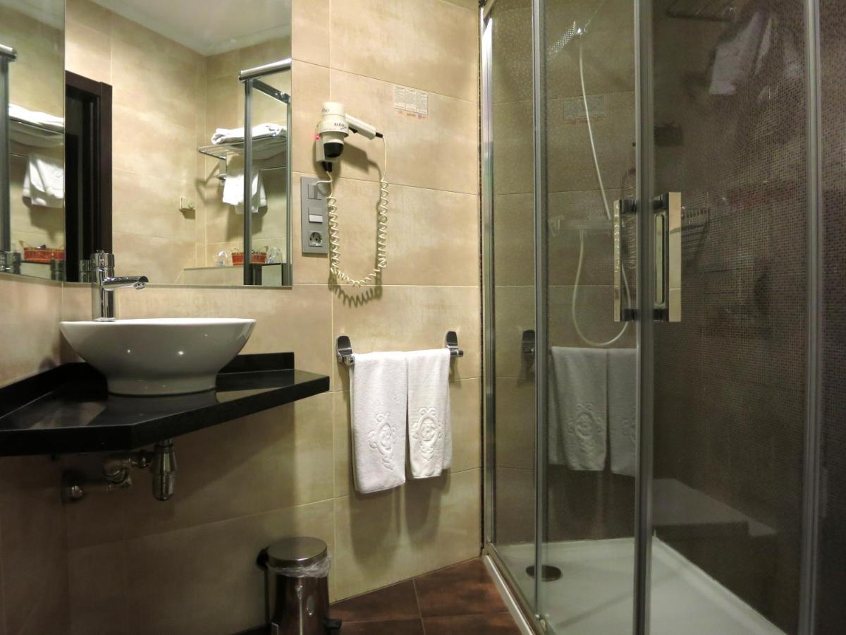 Apartamentos Boutique Catedral บายาโดลิด ภายนอก รูปภาพ