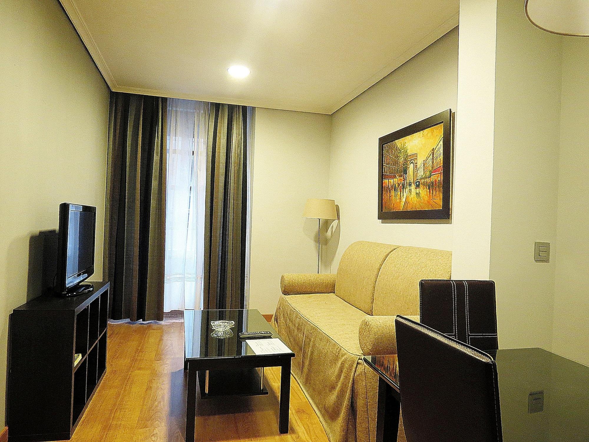 Apartamentos Boutique Catedral บายาโดลิด ภายนอก รูปภาพ